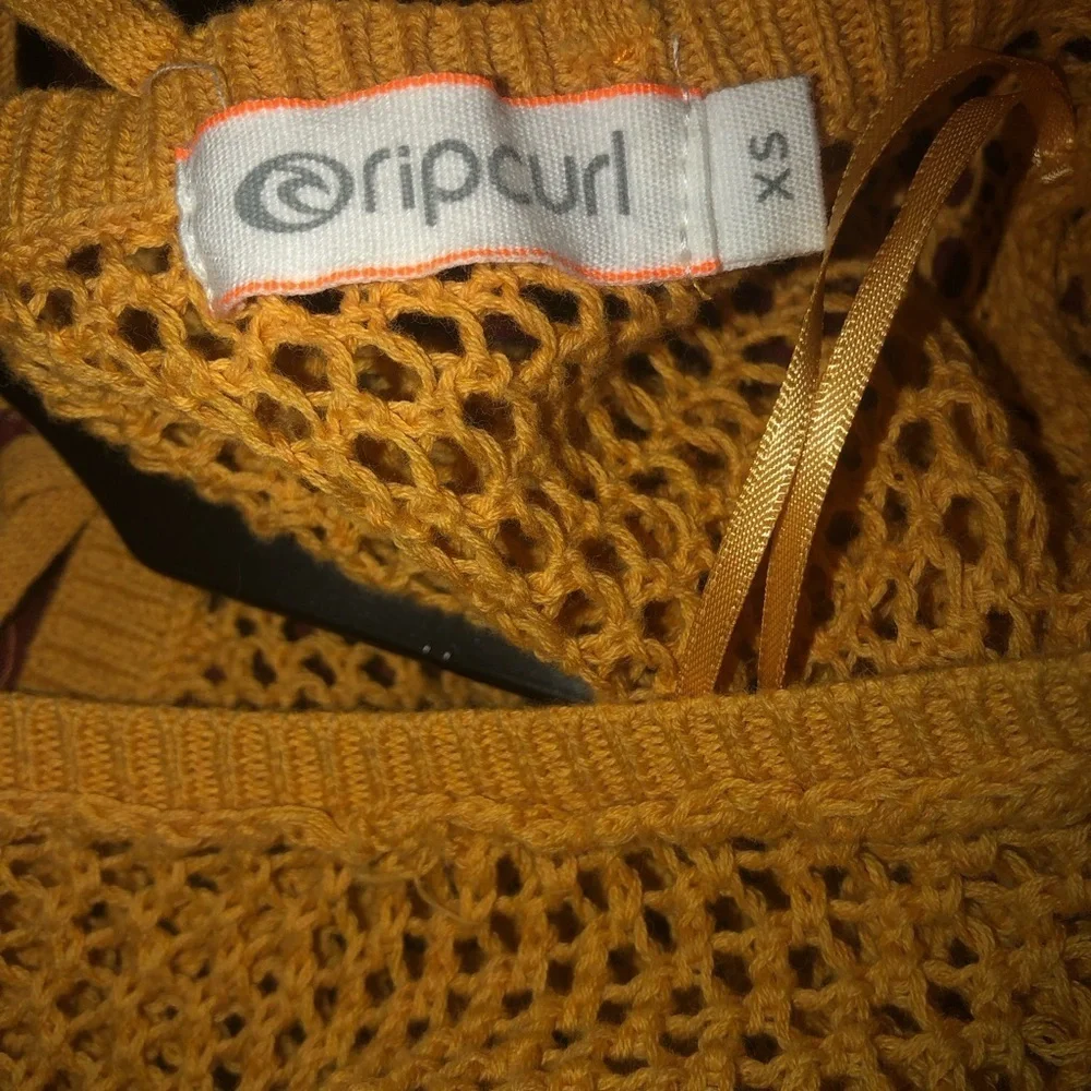 Rip Curl chic neck